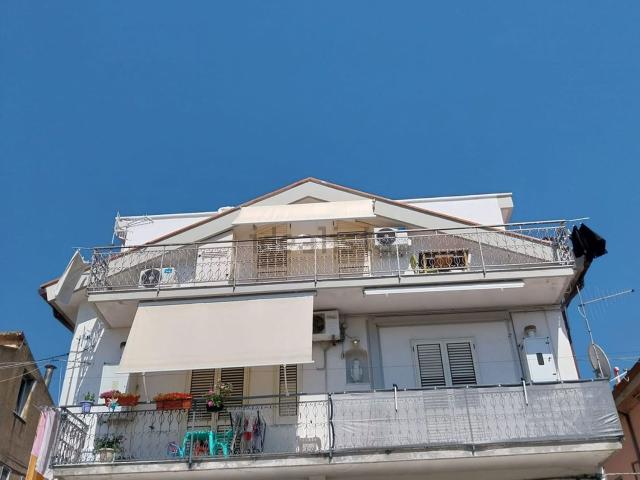 Appartamento in vendita di 110 m² in Via Provinciale Albanella, 38
