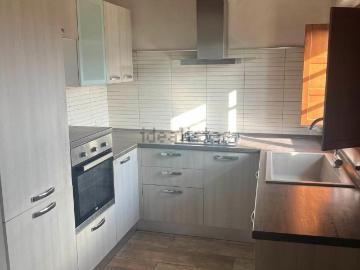 Appartamento in vendita di 110 m² in Via Provinciale Vicarese