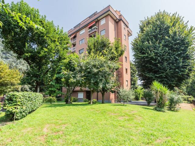 Appartamento in vendita di 110 m² in Via Rodolfo Morandi, 1