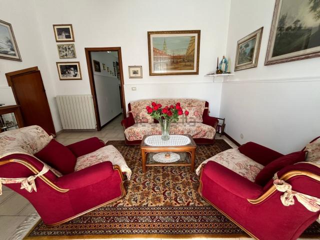 Appartamento in vendita di 110 m² in Via Roma, 42