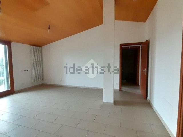 Appartamento in vendita di 110 m² in Via Roma, 5