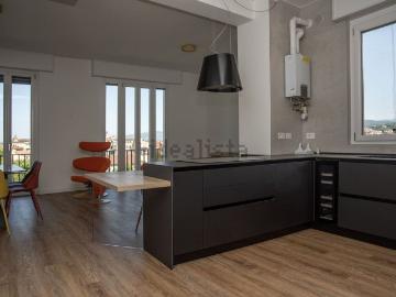 Appartamento in vendita di 110 m² in Via Roma