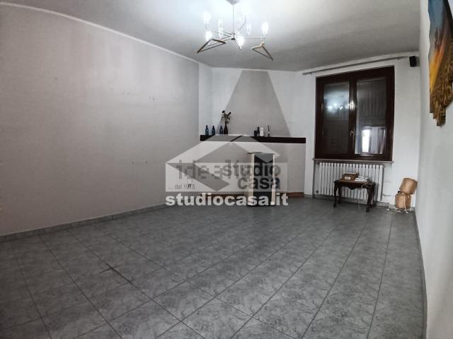 Appartamento in vendita di 110 m² in Via Roma