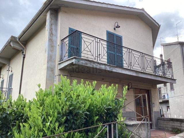 Appartamento in vendita di 110 m² in Via Roma, 226