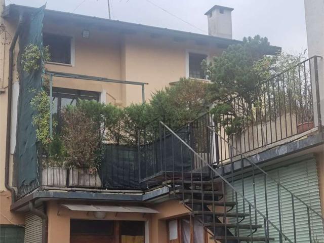 Appartamento in vendita di 110 m² in Via Roma, 29