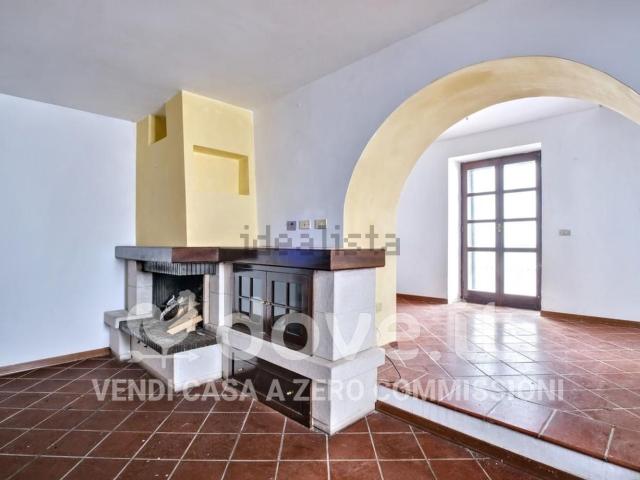 Appartamento in vendita di 110 m² in Via Roma, 33