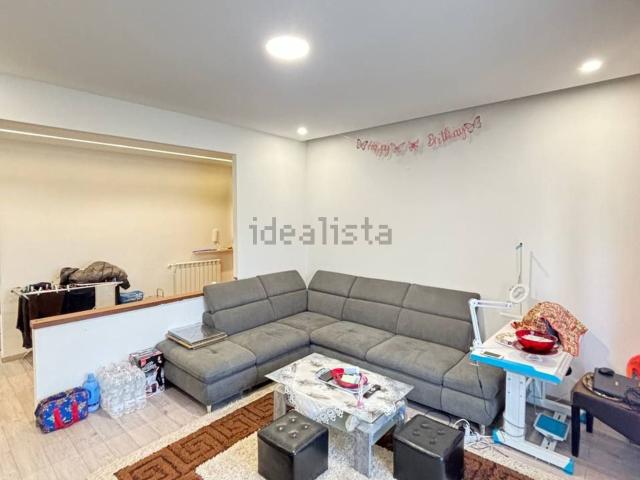 Appartamento in vendita di 110 m² in Via Roncaglia, 1