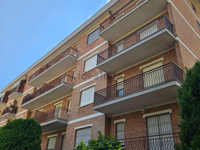 Appartamento in vendita di 110 m² in Via Raffaello Sanzio, 68