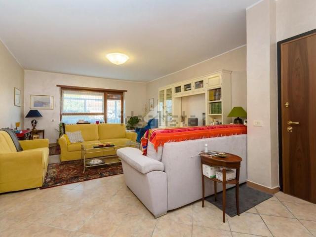Appartamento in vendita di 110 m² in Via Ragazzi del &apos 99, 5