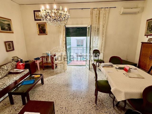Appartamento in vendita di 110 m² in Via Renato Carosone