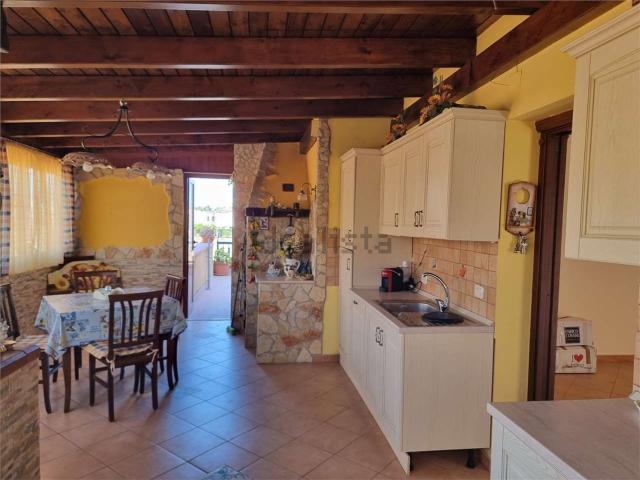 Appartamento in vendita di 110 m² in Via Rina, 388