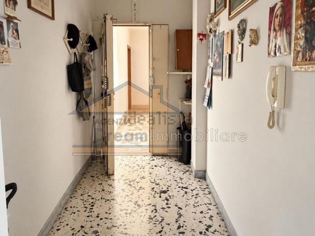 Appartamento in vendita di 110 m² in Via Riscatto