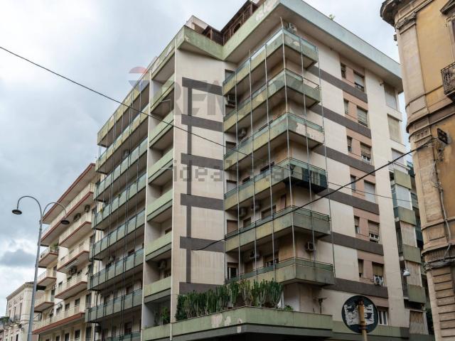 Appartamento in vendita di 110 m² in Via Ruggero Settimo, 3