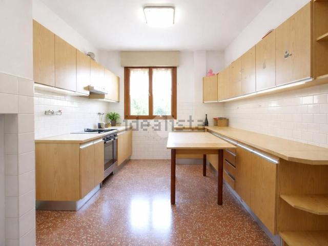 Appartamento in vendita di 110 m² in Via Tomaso Albinoni, 24