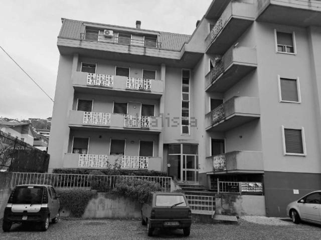 Appartamento in vendita di 110 m² in Via Torino, 33