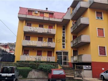 Appartamento in vendita di 110 m² in Via Torino, 33