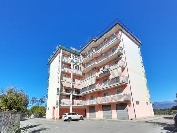 Appartamento in vendita di 110 m² in Via Talete