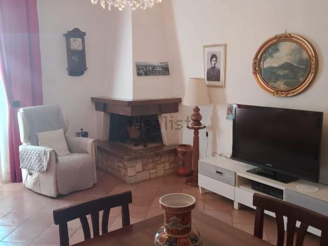 Appartamento in vendita di 110 m² in Via Teodolfo Mertel, 33