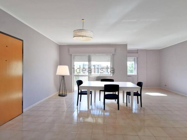 Appartamento in vendita di 110 m² in Via Tintoretto, 44