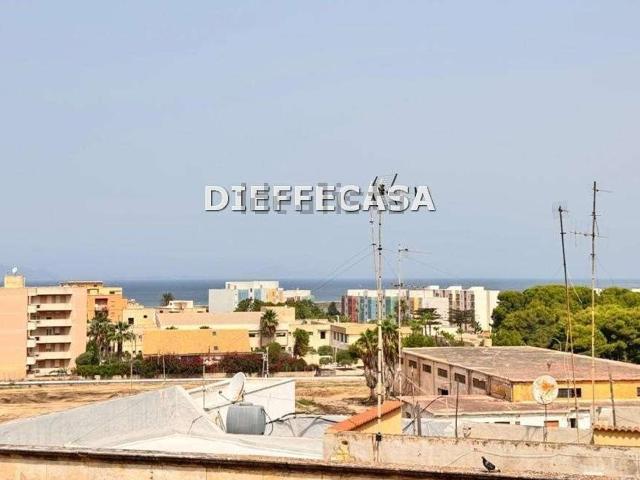 Appartamento in vendita di 110 m² in Via Trapani, 148