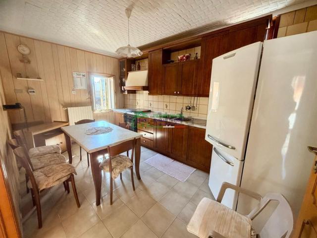 Appartamento in vendita di 110 m² in Via Trento