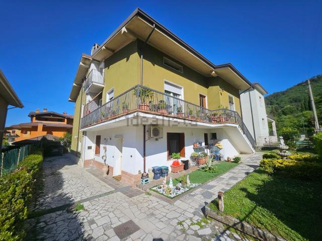 Appartamento in vendita di 110 m² in Via Trento