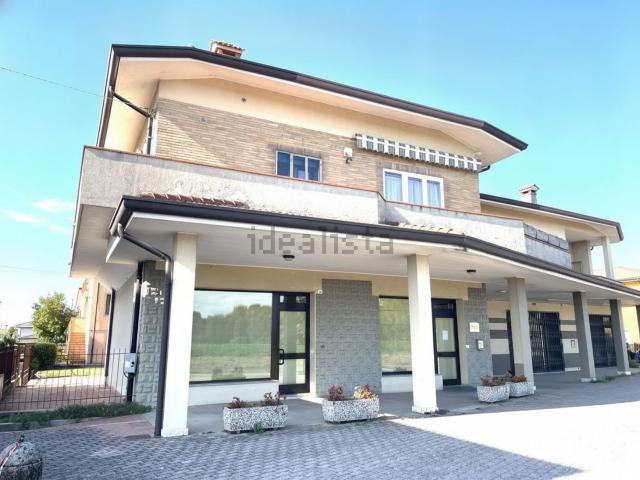 Appartamento in vendita di 110 m² in Via Trieste, 7