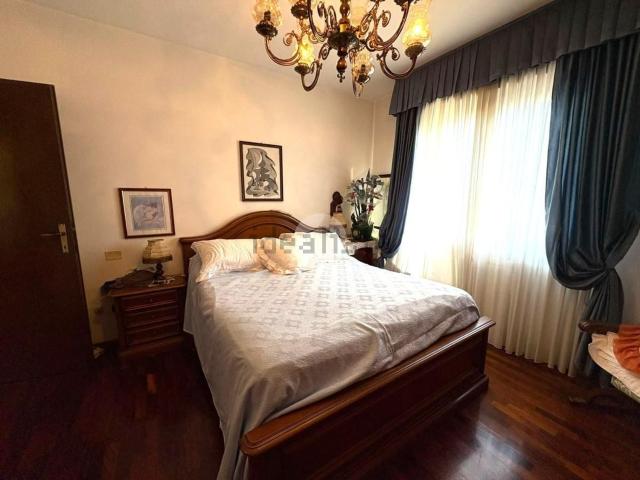 Appartamento in vendita di 110 m² in Via V. Bachelet, 5005