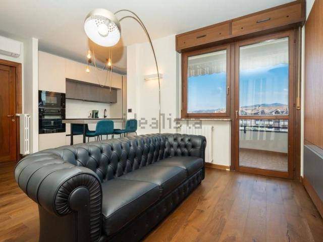Appartamento in vendita di 110 m² in Via Vercelli, 10