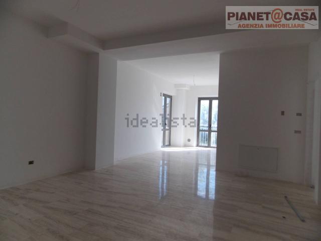Appartamento in vendita di 110 m² in Via Vittorio Emanuele