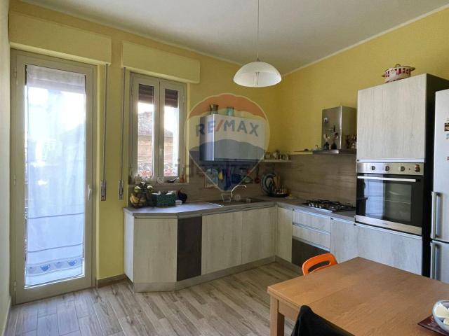Appartamento in vendita di 110 m² in Via Vittorio Emanuele, 83
