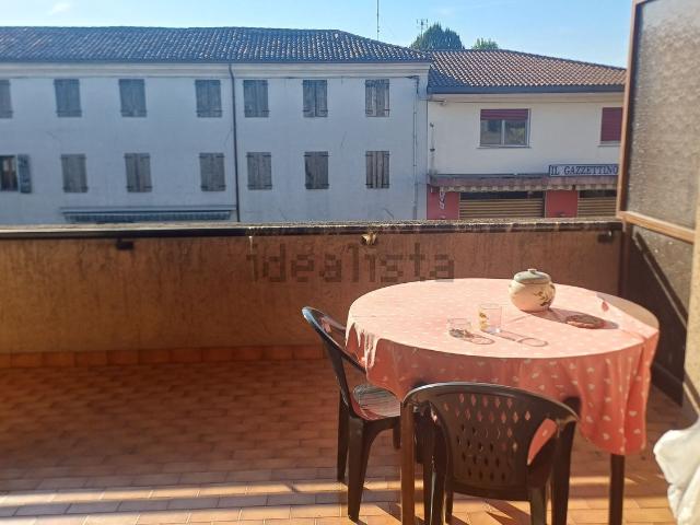 Appartamento in vendita di 110 m² in Via Vittorio Veneto, 19