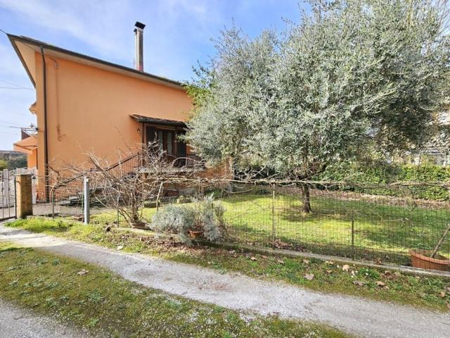 Appartamento in vendita di 110 m² in Via Vieri Orsucci