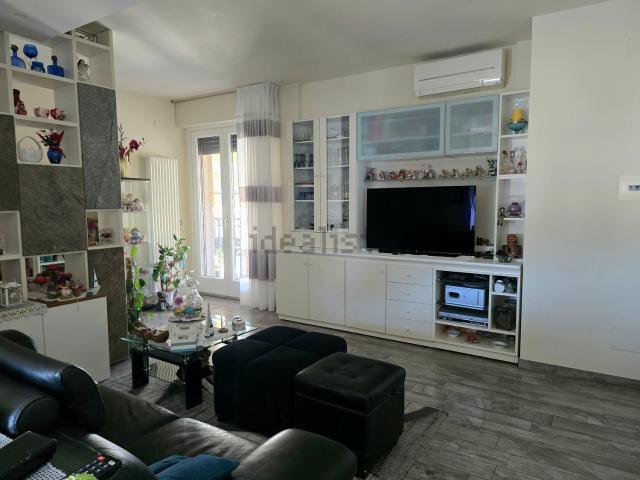 Appartamento in vendita di 110 m² in Via Vignati
