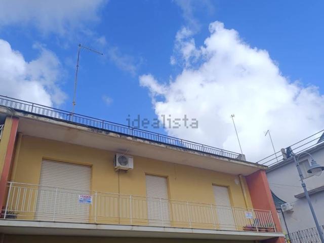 Appartamento in vendita di 110 m² in Via Vincenzo Romeo, 1