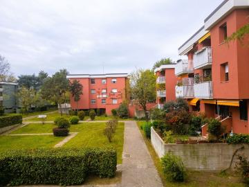 Appartamento in vendita di 110 m² in Viale Achille Varzi, 7