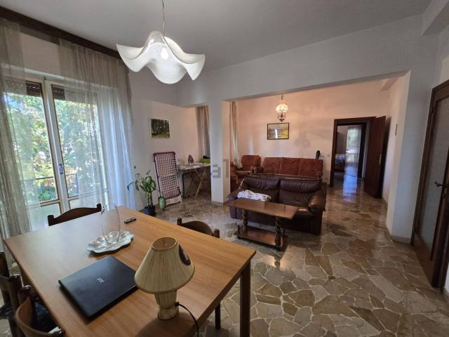 Appartamento in vendita di 110 m² in Viale Antonio Gramsci