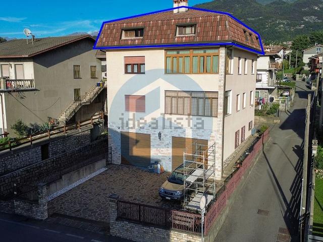 Appartamento in vendita di 110 m² in Viale Caduti