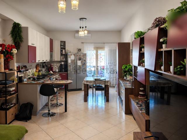 Appartamento in vendita di 110 m² in Viale Cardinale Fabrizio Ruffo