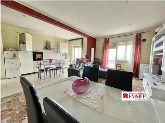 Appartamento in vendita di 110 m² in Viale d&apos Italia, 47