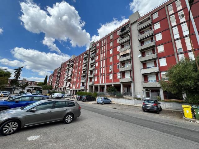 Appartamento in vendita di 110 m² in Viale della Tecnica, 192