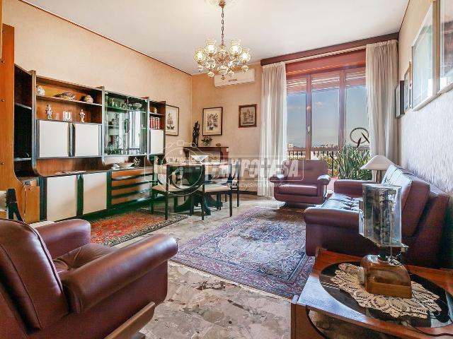 Appartamento in vendita di 110 m² in Viale Enrico Fermi