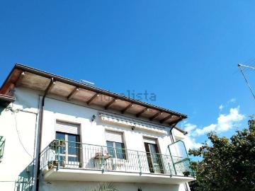 Appartamento in vendita di 110 m² in Viale Eugenio Chiesa