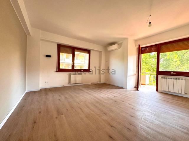 Appartamento in vendita di 110 m² in Viale Europa