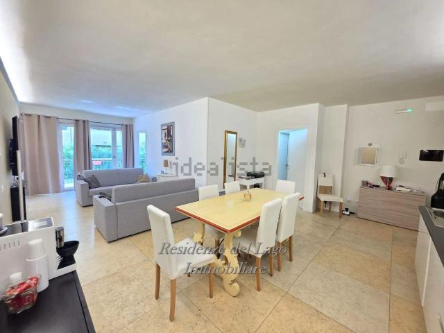 Appartamento in vendita di 110 m² in Viale Francesco Agello