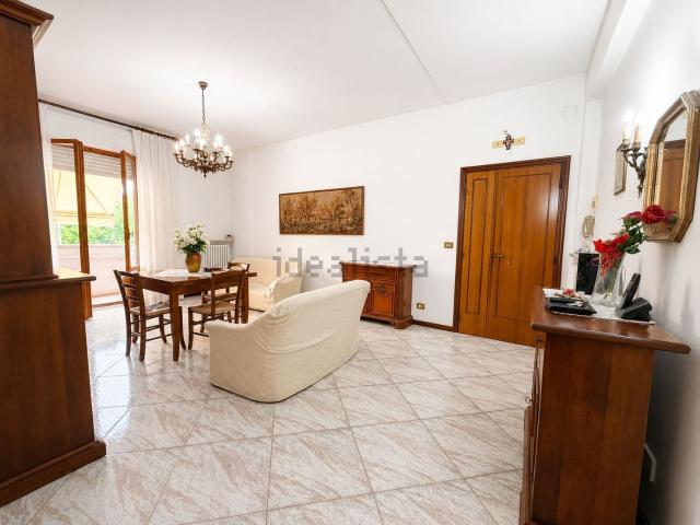 Appartamento in vendita di 110 m² in Viale Giuseppe Verdi