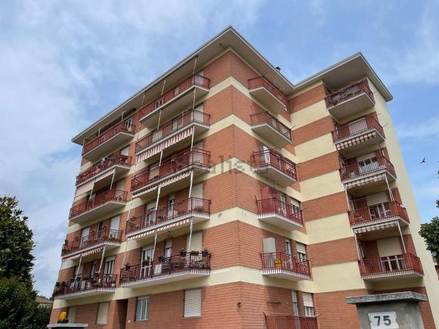 Appartamento in vendita di 110 m² in Viale Indipendenza, 75
