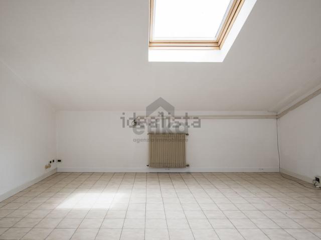 Appartamento in vendita di 110 m² in Viale IV Novembre, 92