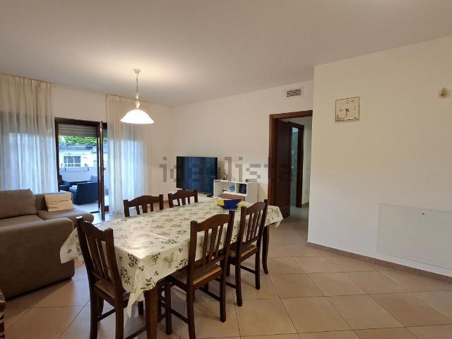 Appartamento in vendita di 110 m² in Viale Marcello Federici