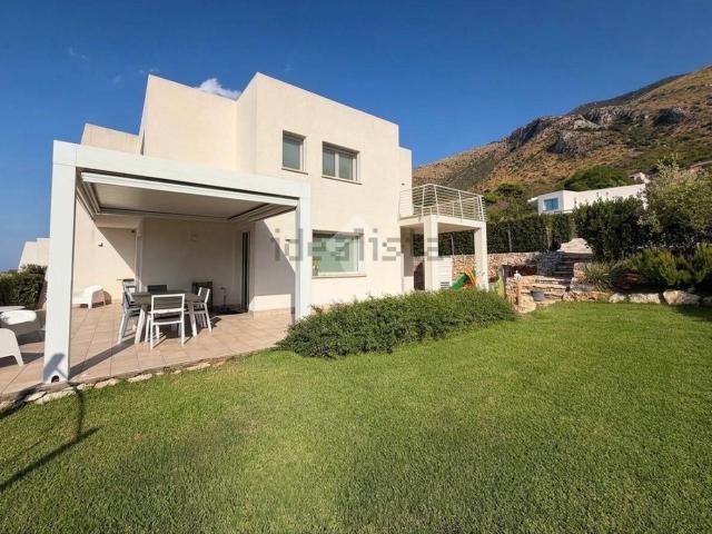 Appartamento in vendita di 110 m² in Contrada Fraginesi